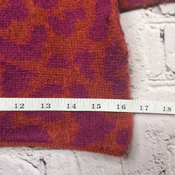 Athleta Morro Cheetah Leopard Animal Print Soft Plush Wrap Around Scarf Purple - Picture 8 of 8